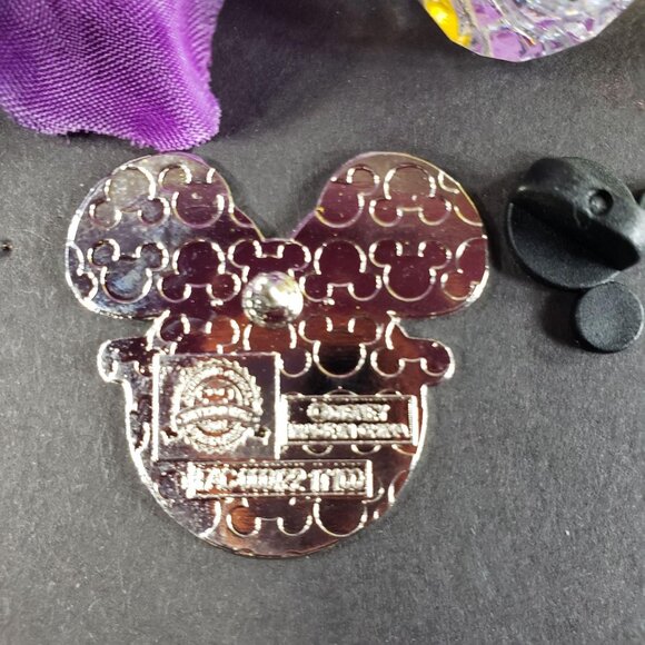 Disney Minnie Mouse Trading Pin Polk Dot Bow Emoji Sunglasses Lapel Pin Brooch - Picture 4 of 6